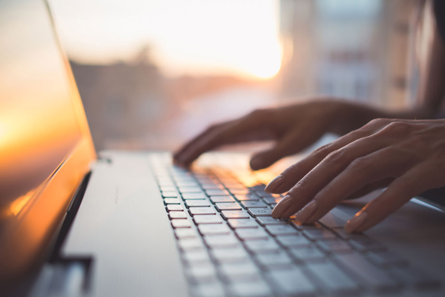 貼心售后服務(wù)，客戶(hù)放心無(wú)憂